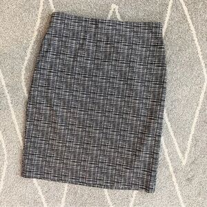 Andrea Jovine Black and White Pencil Skirt